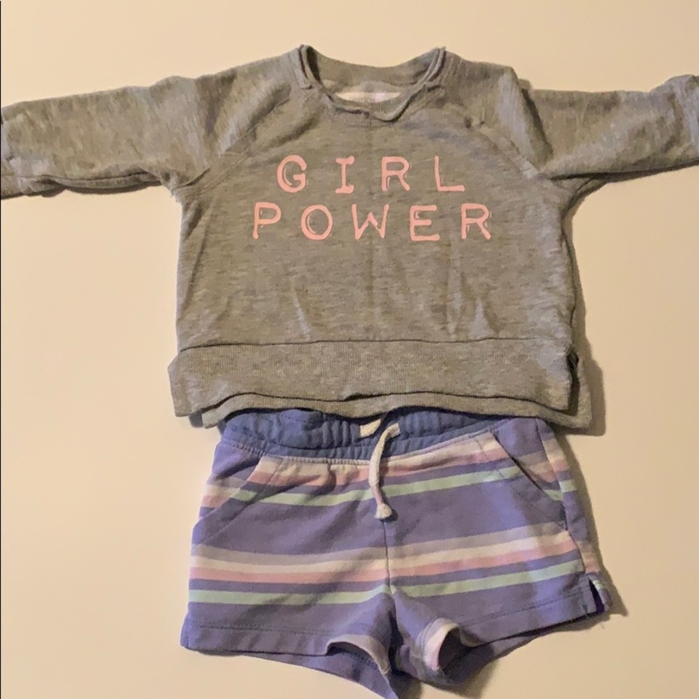 Adorable shorts and sweat shirt outfit!